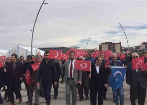 KARAMAN’DA İDLİP ŞEHİTLERİMİZİ UNUTMADIK