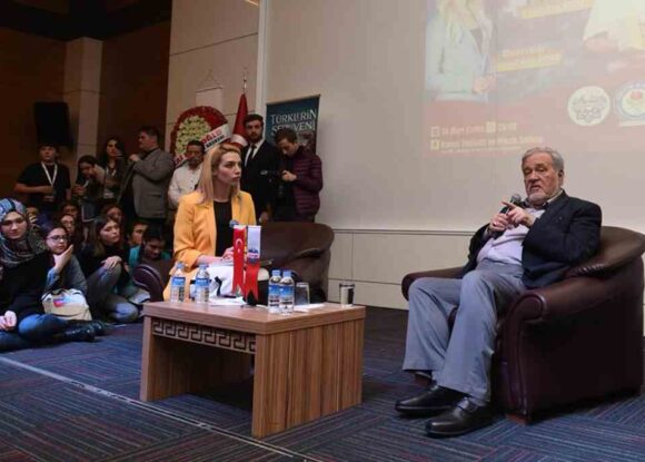 Doğu Türkistan’daki Uygurların geleceğini çok iyi görmüyorum, görmeyenler de çok.