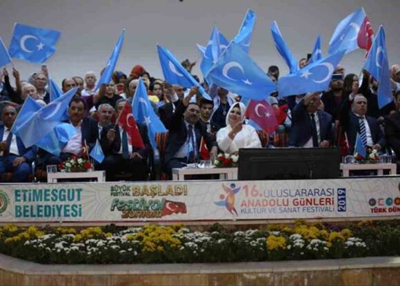 Etimesgut’ta Doğu Türkistan rüzgârı esti