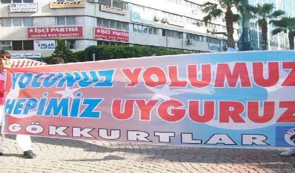 Gökkurtlar Doğu Türkistan’ı unutmadı,