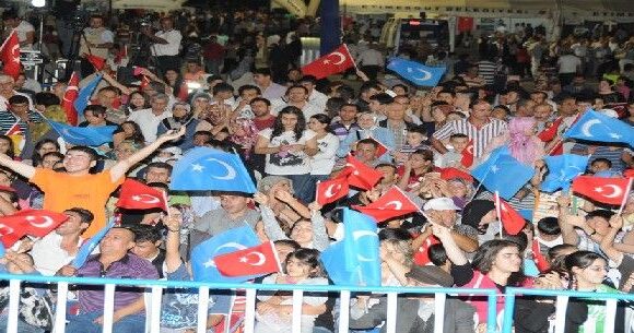 Etimesgut’ta Dogu Türkistan rüzgari