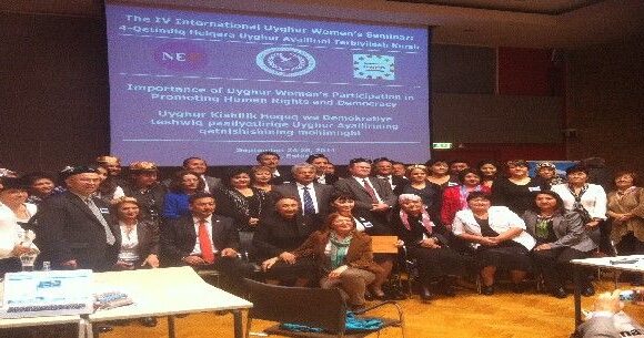 4.Uluslar arası Uygur hanımları Demokrasi ve İnsan hakları semineri sona erdi.
