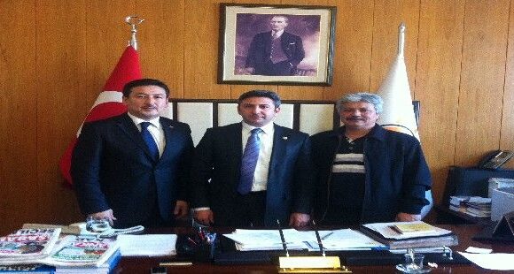 Şi Jinfingin Türkiye’ye gelişi Öncesi AK Partiyi ziyaret