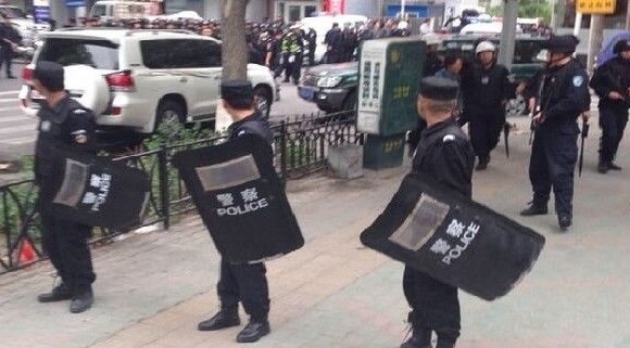 Tokyodaki Uygur Mezarlığı’nı ziyaret