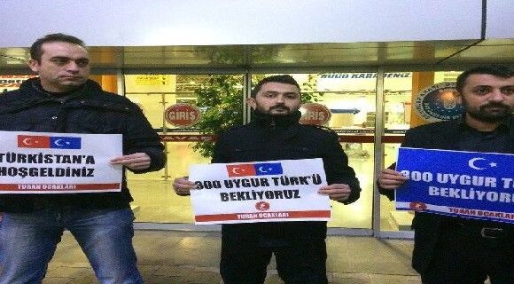 Bursa ve Bodrum Turan Ocakları 300 Uygur kardeşini bekliyor