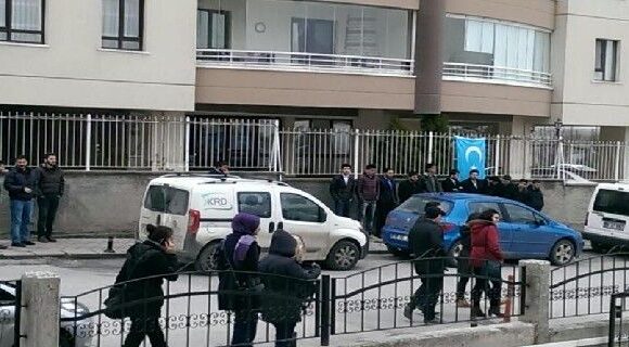 YILDIRIM BEYAZIT ÜNİV.ÖĞRENCİLERİ GÖKBAYRAK’A SAHİP ÇIKTI