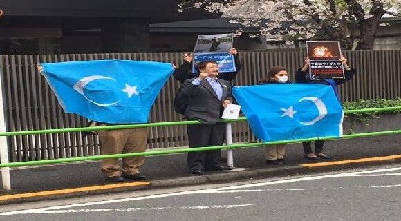 JAPONYA’DA BİR DOĞU TÜRKİSTANLI