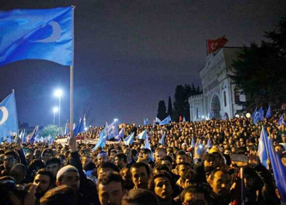 Doğu Türkistan Türkleri İade Edilemez!