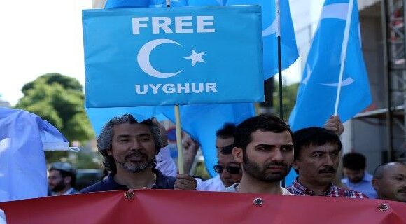 BELÇİKA’DA KATİL ÇİN’İ PROTESTO ETTİK