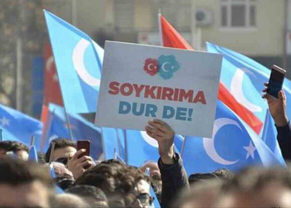 “Uygur Türkleri asıl desteği Türkiye’den bekliyor”