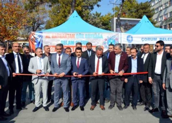 Kamu-Sen’den Doğu Türkistan sergisi