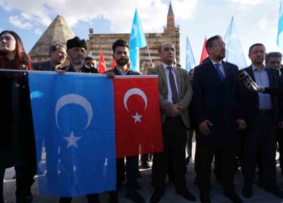 Ümmetin Kanayan Yarası Doğu Türkistan Kırşehir’de dile getirildi.